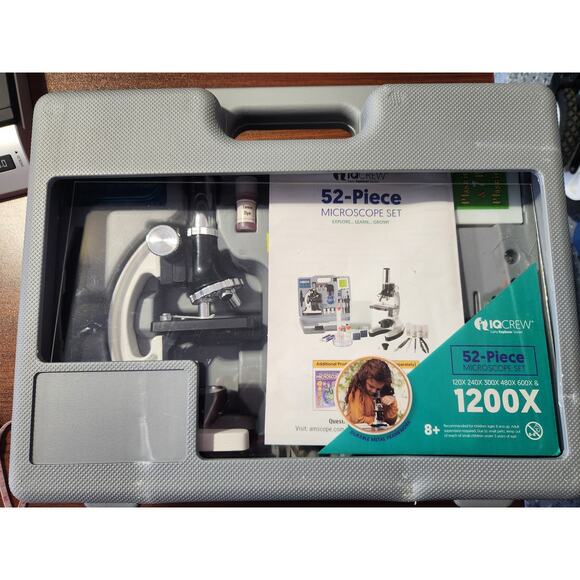 52 piece microscope and 100 prepared slides - Picture 6 of 6